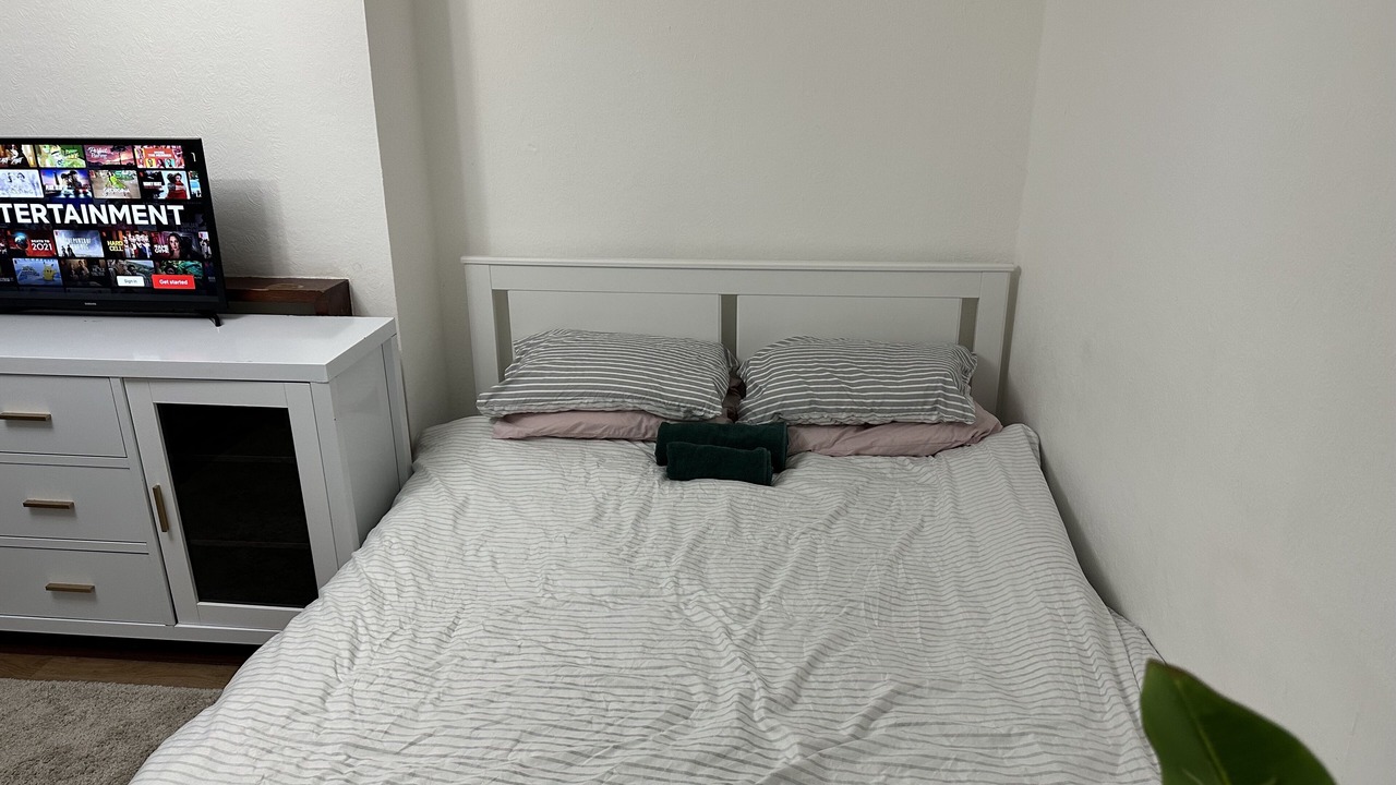 Photo of Bedroom in Brent