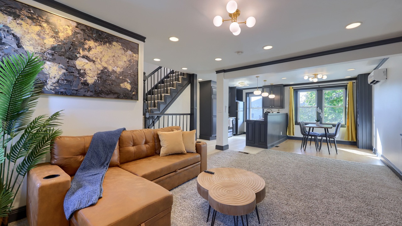 Photo of Livingroom in Lancaster