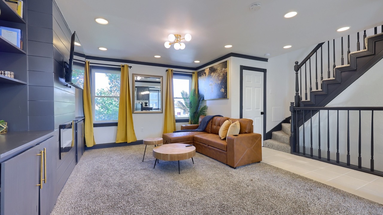 Photo of Livingroom in Lancaster