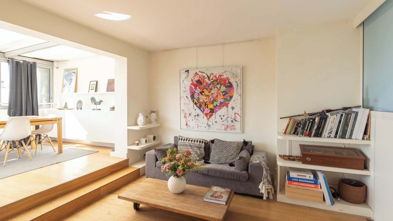 Photo of Livingroom in 19th Arrondissement
