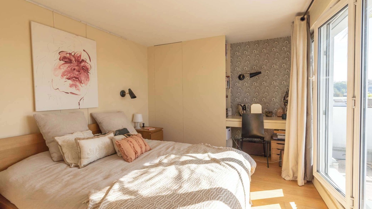 Photo of Bedroom in 19th Arrondissement