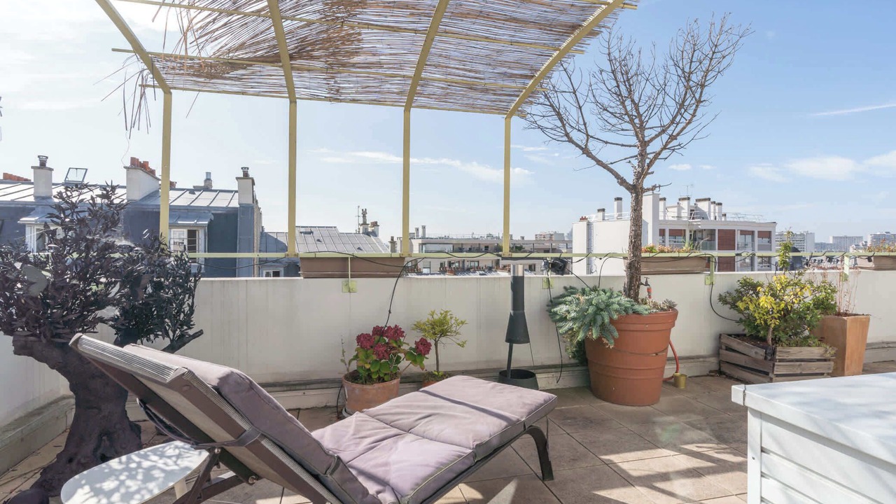 Photo of Patio Balcony in 19th Arrondissement