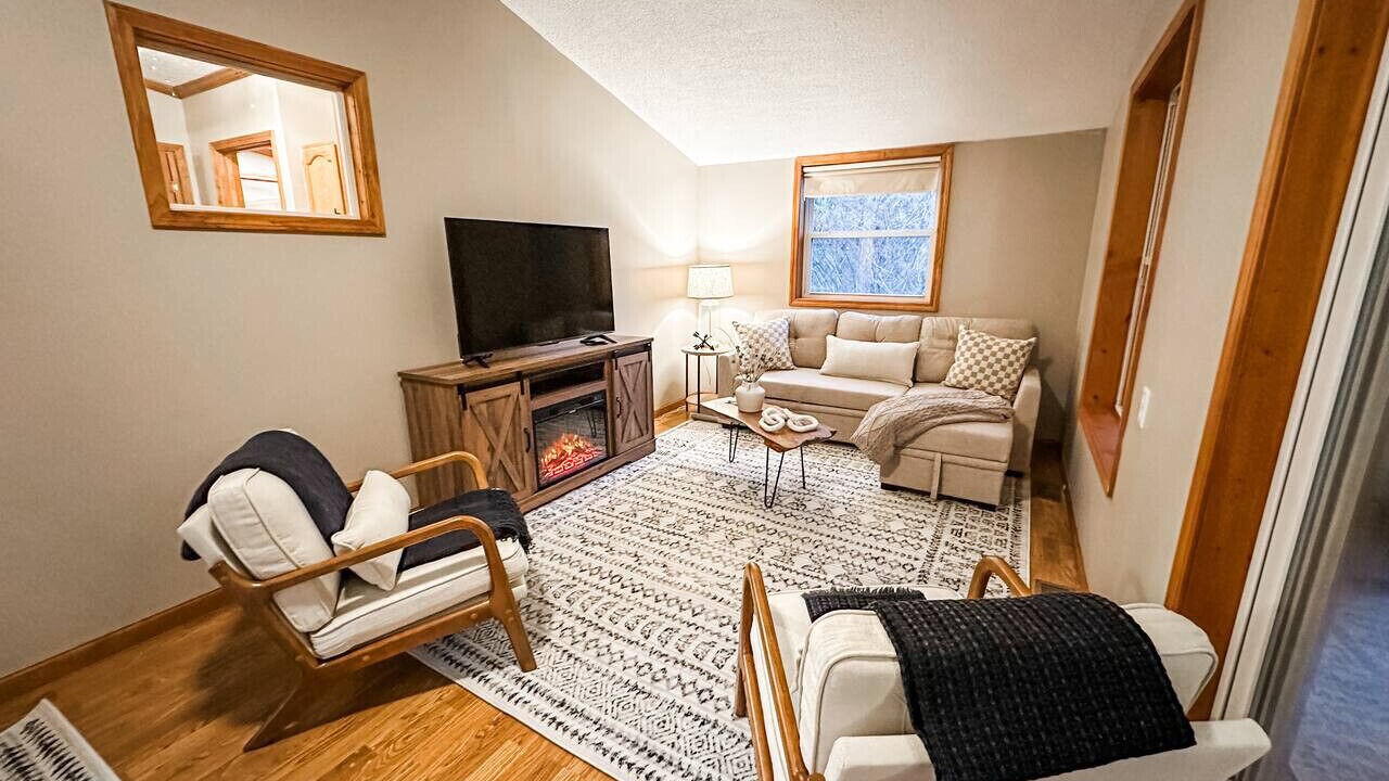 Photo of Livingroom in Farwell