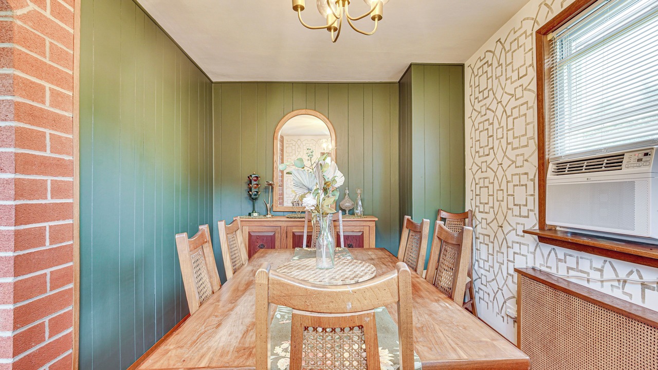 Photo of Others in Gardiner