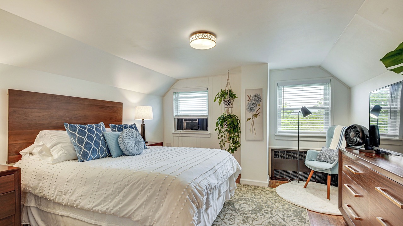 Photo of Others in Gardiner