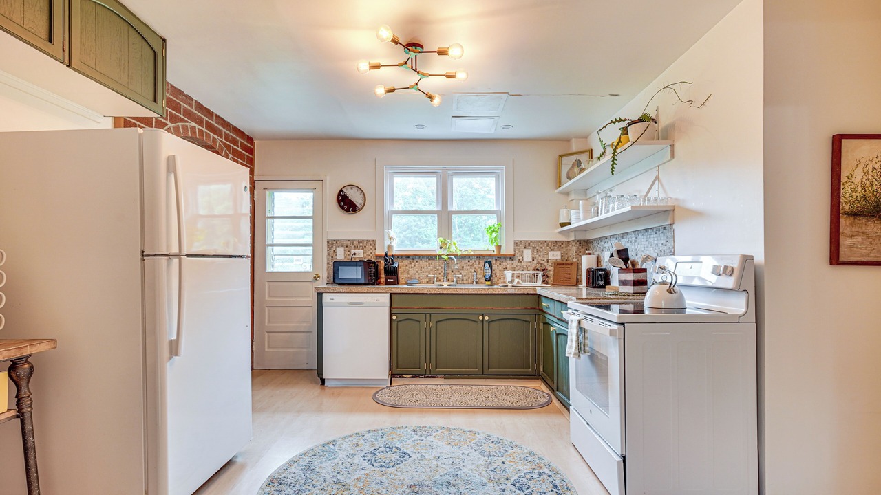 Photo of Others in Gardiner