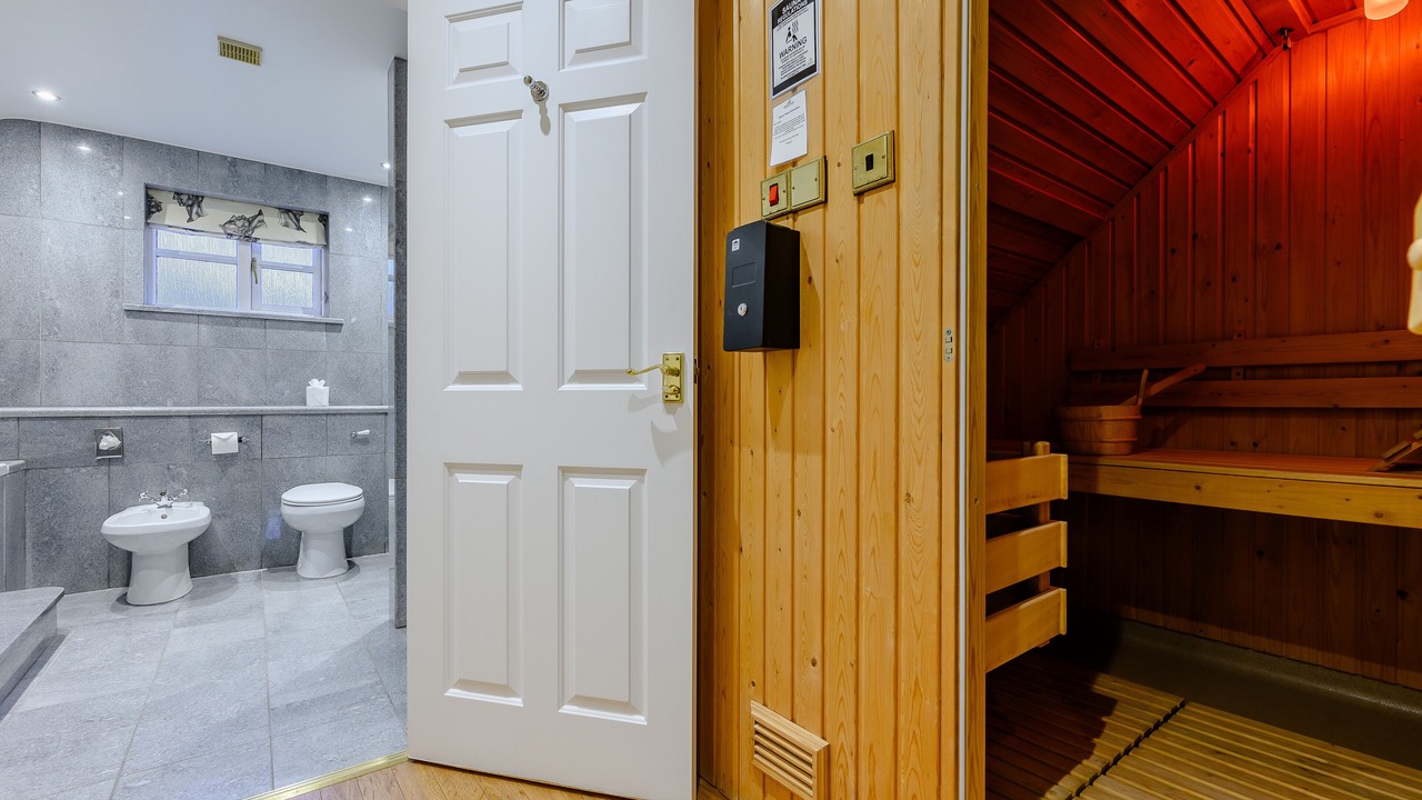 Photo of Bathroom in St Wenn