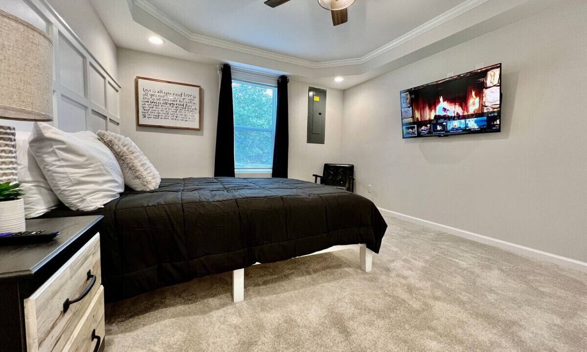 Photo of Bedroom in Middletown