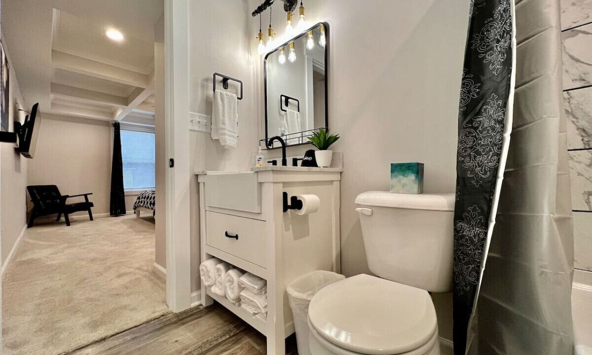 Photo of Bathroom in Middletown