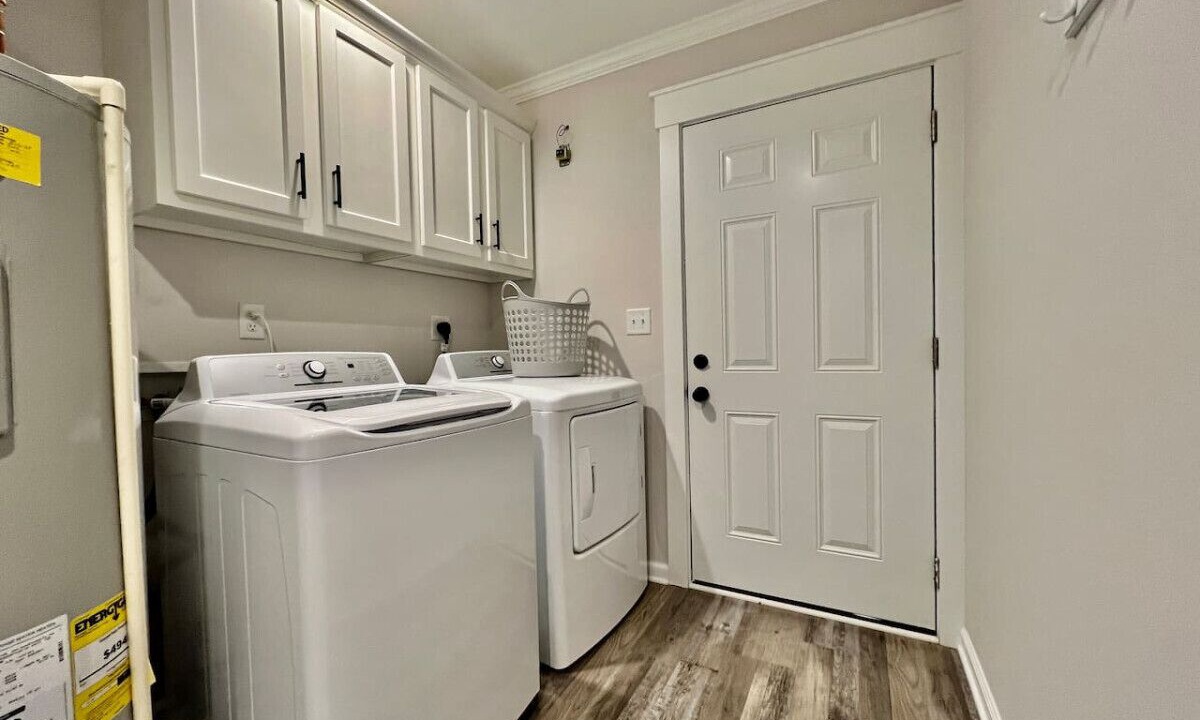 Photo of Others in Middletown