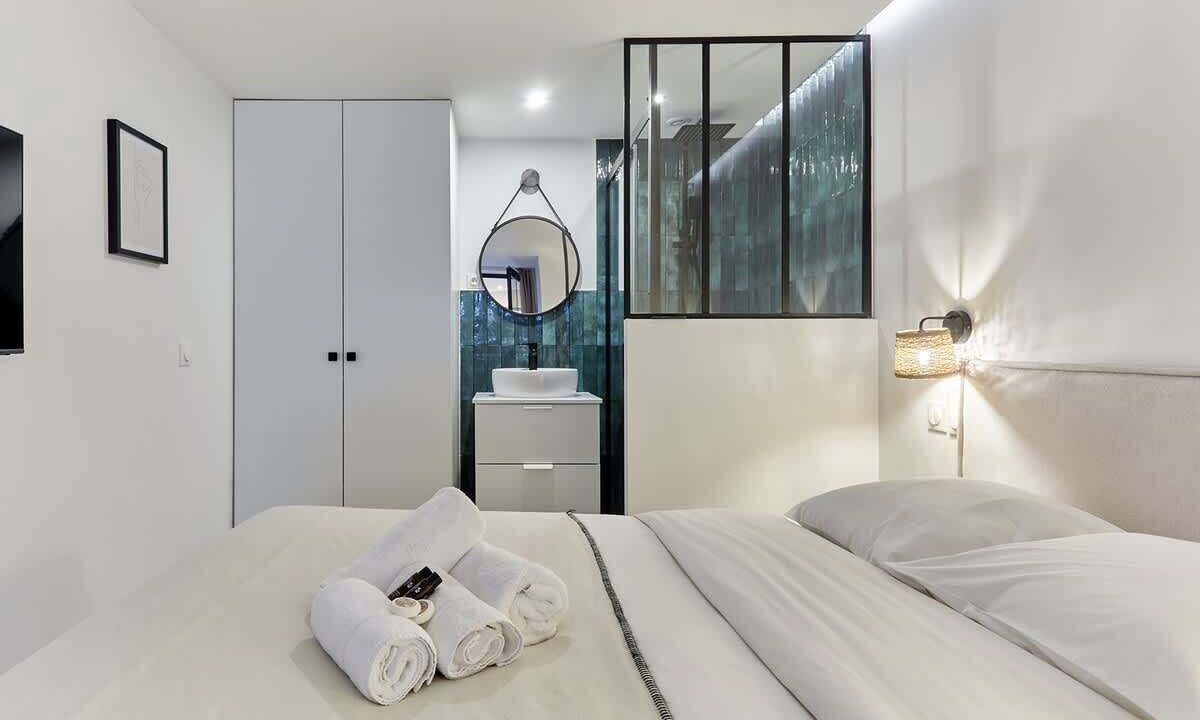 Photo of Bedroom in Quartier de la Plaine-de-Monceaux