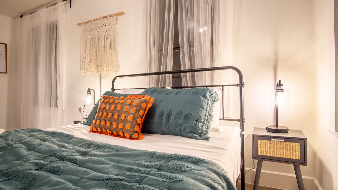Photo of Bedroom in Eureka