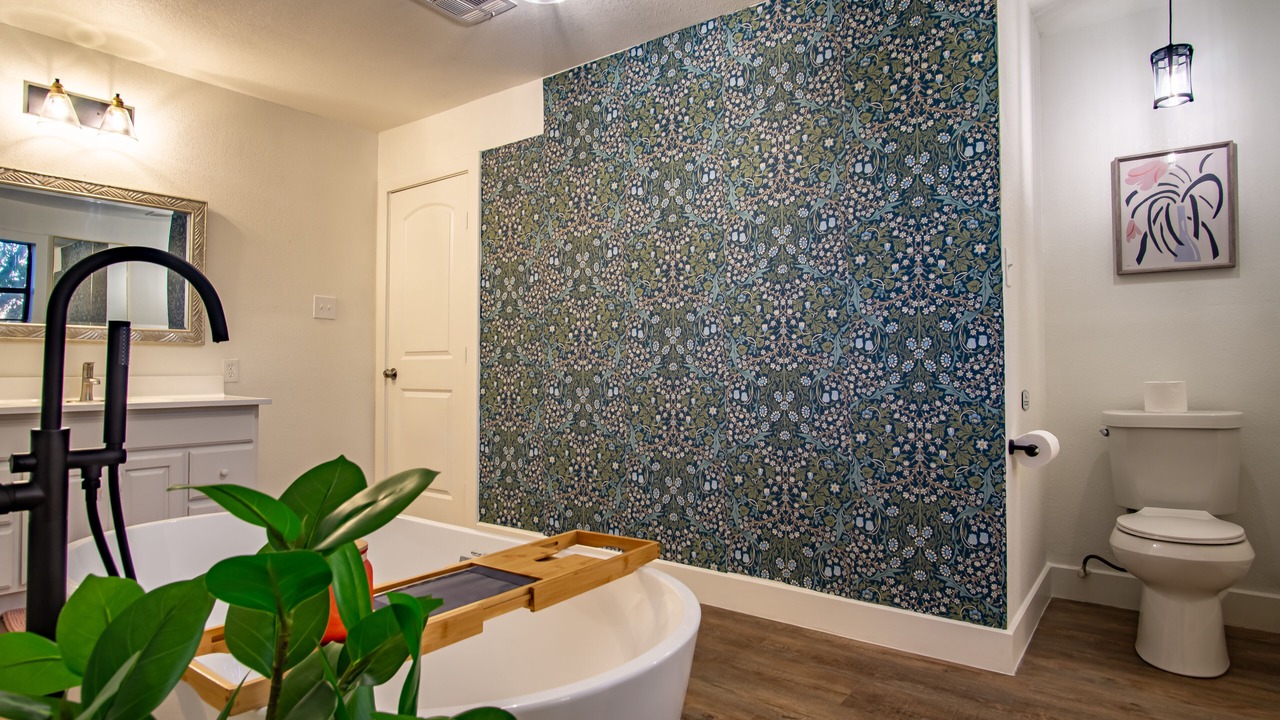 Photo of Bathroom in Eureka
