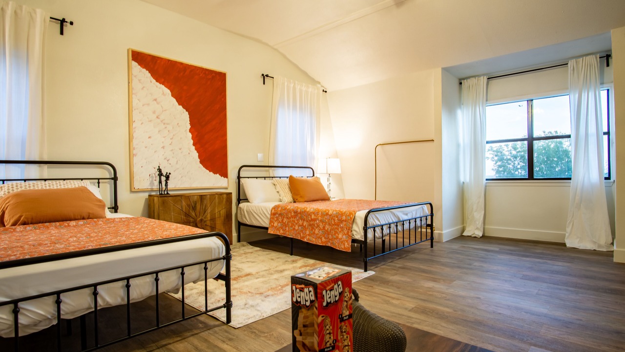 Photo of Bedroom in Eureka