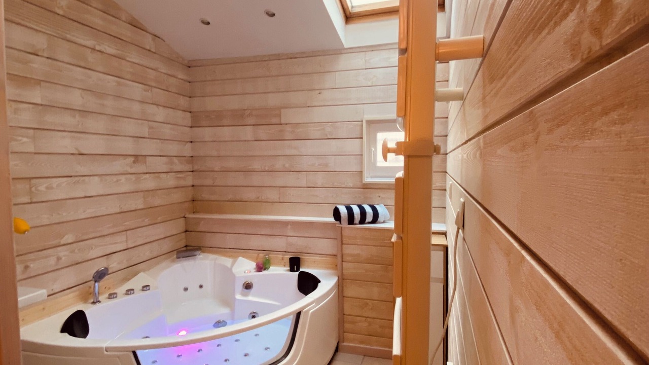 Photo of Bathroom in Cabourg