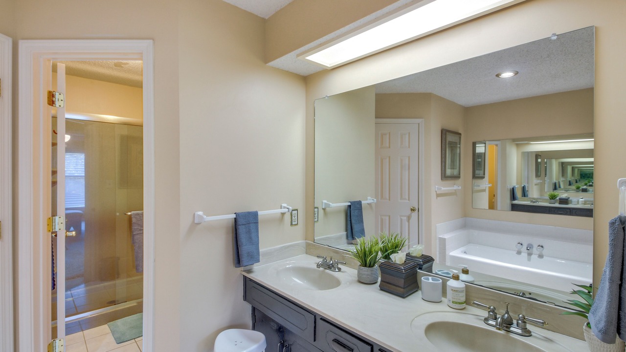 Photo of Bathroom in Overland Park