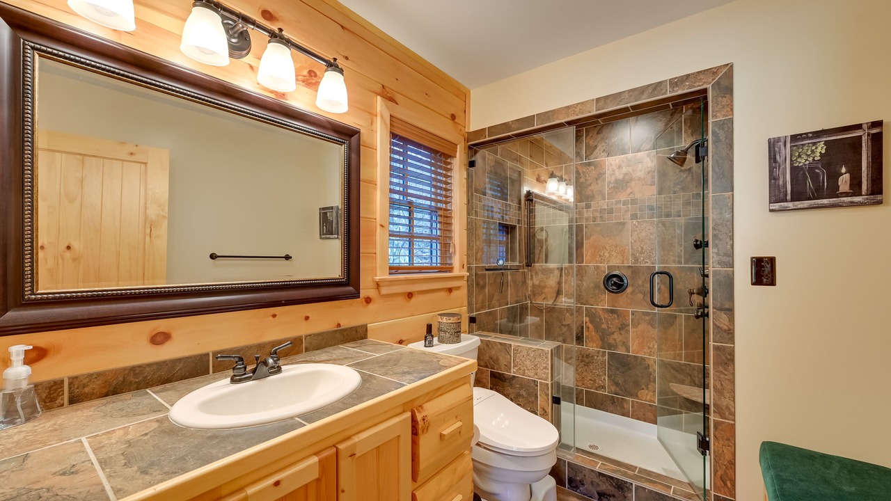 Photo of Bathroom in Ennice
