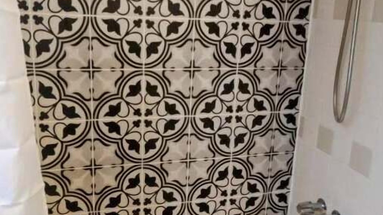 Photo of Bathroom in Tillicum