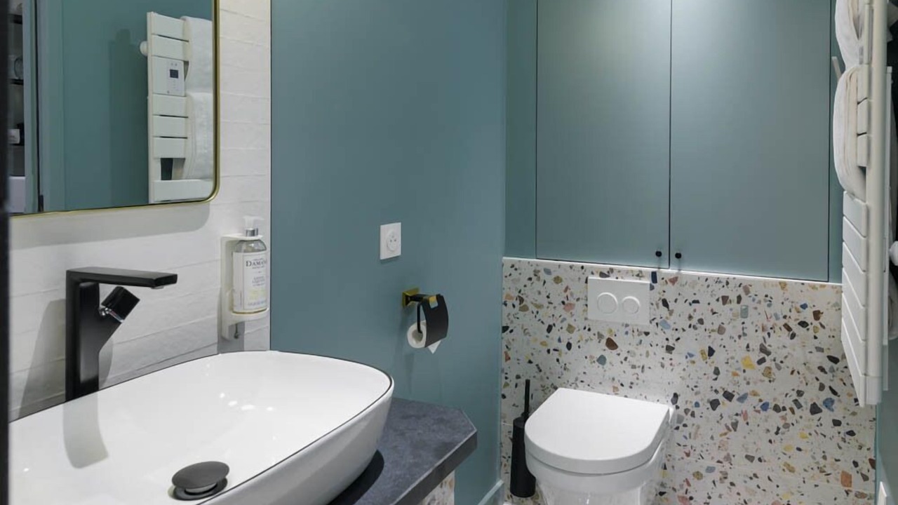 Photo of Bathroom in Marly-le-Roi