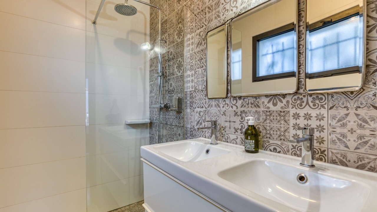 Photo of Bathroom in Mauguio