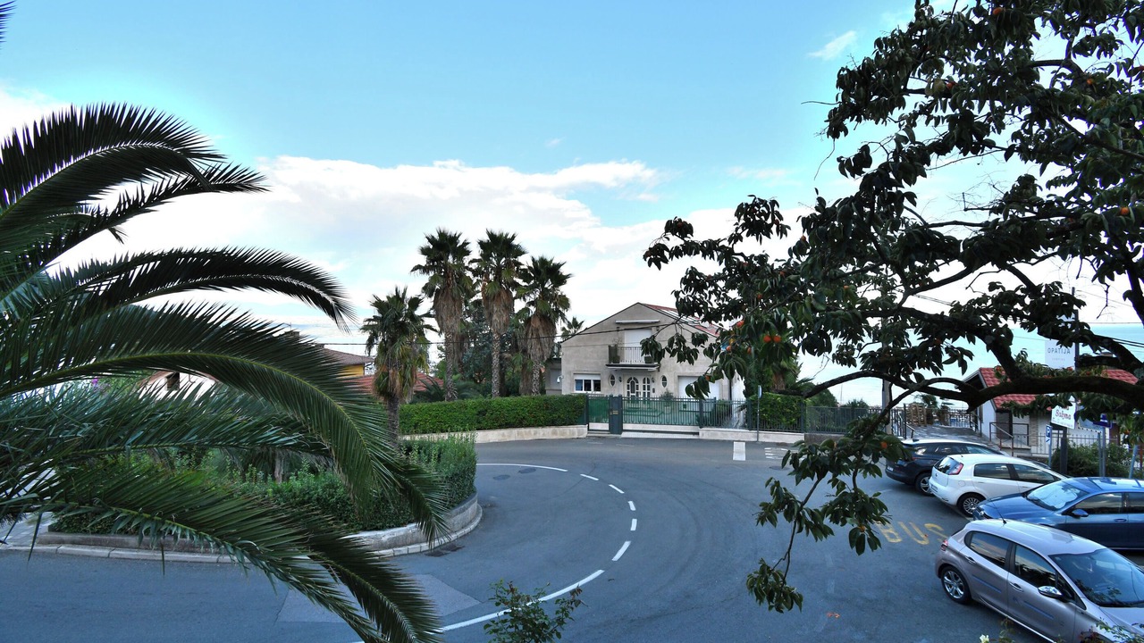 Photo of Outdoor in Icici