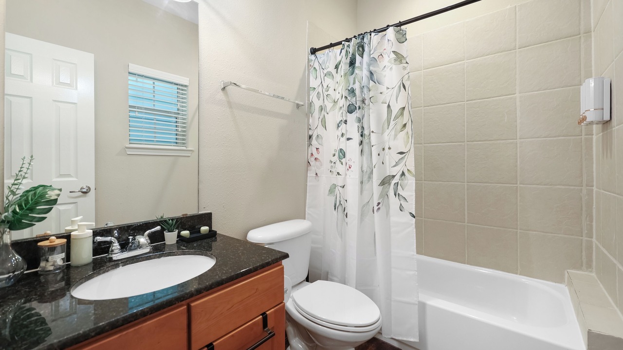 Photo of Bathroom in Shady Acres