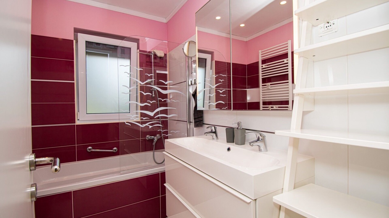 Photo of Bathroom in Antonci