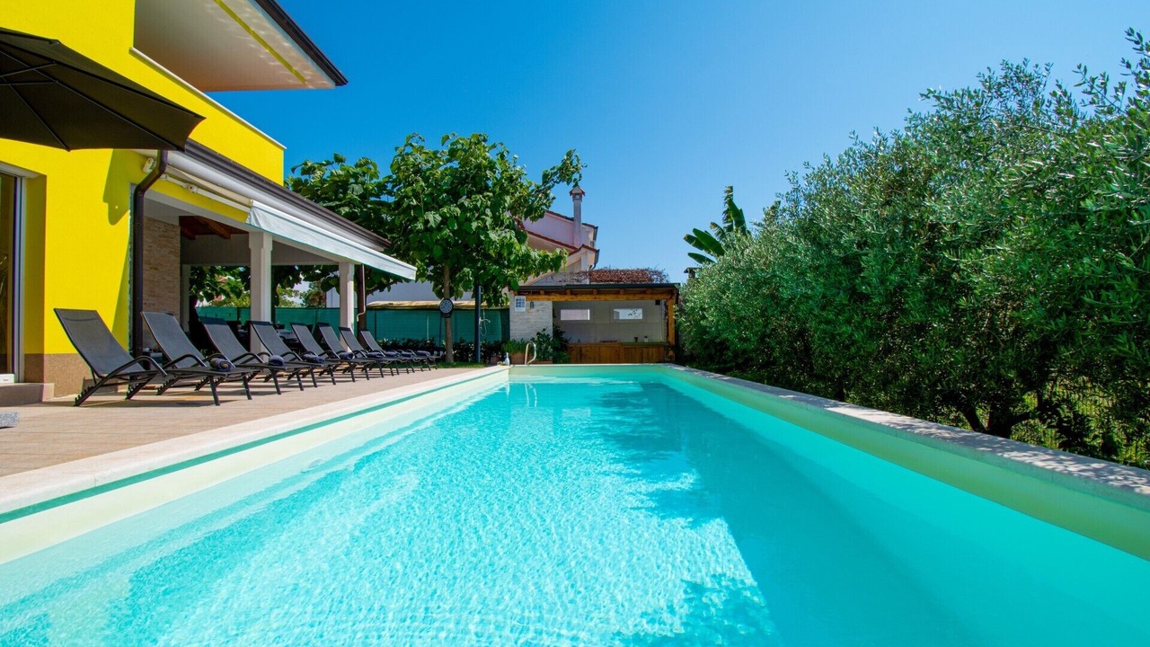 Photo of Outdoor in Antonci