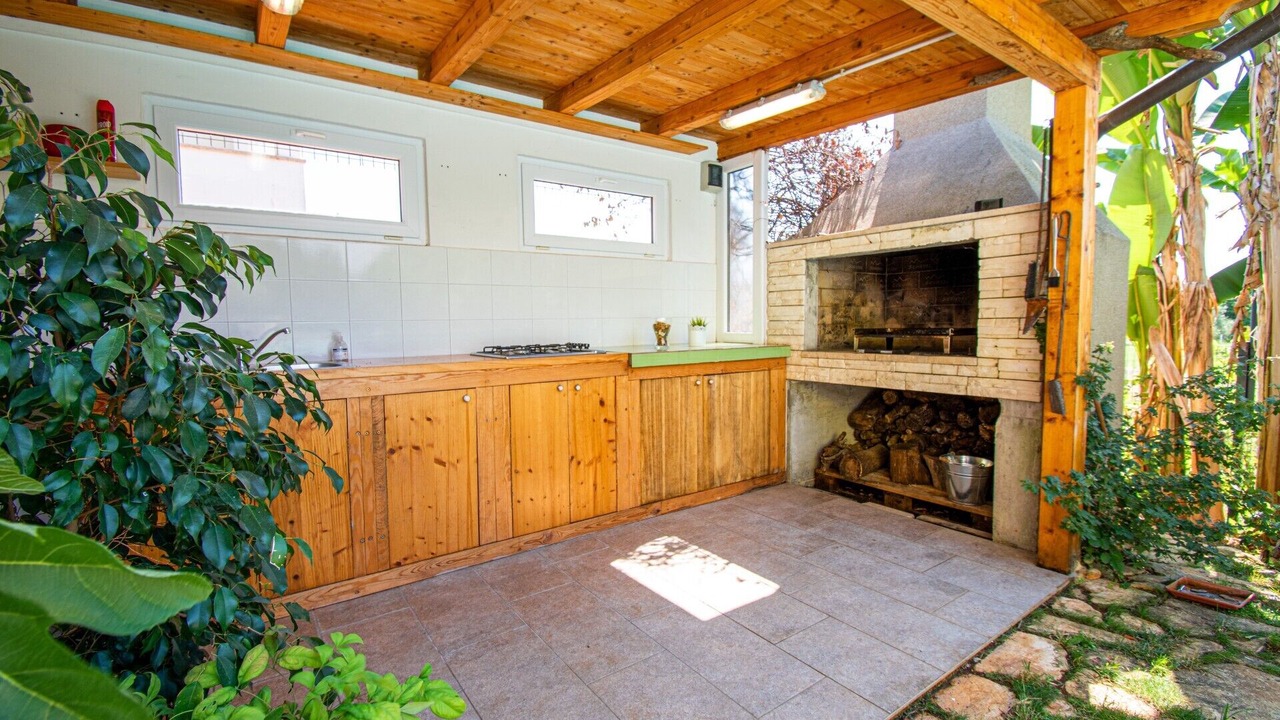 Photo of Patio Balcony in Antonci