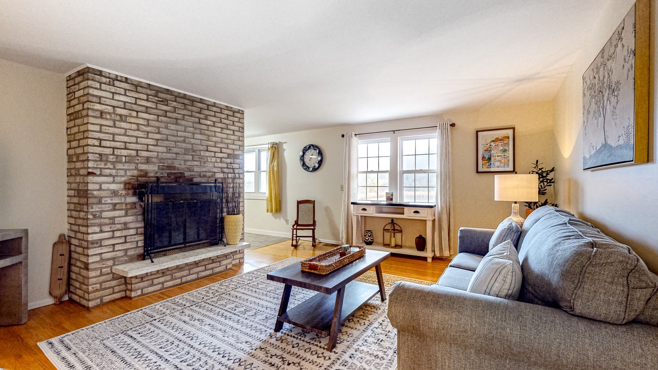 Photo of Livingroom in Canandaigua