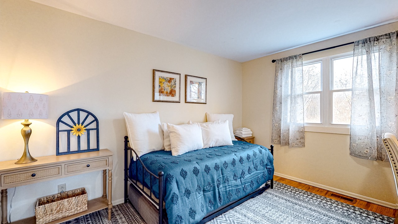 Photo of Bedroom in Canandaigua