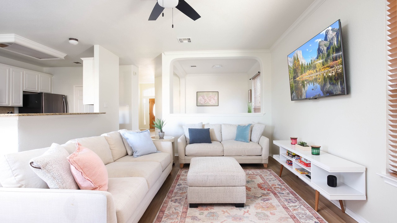 Photo of Livingroom in Cross Mountain