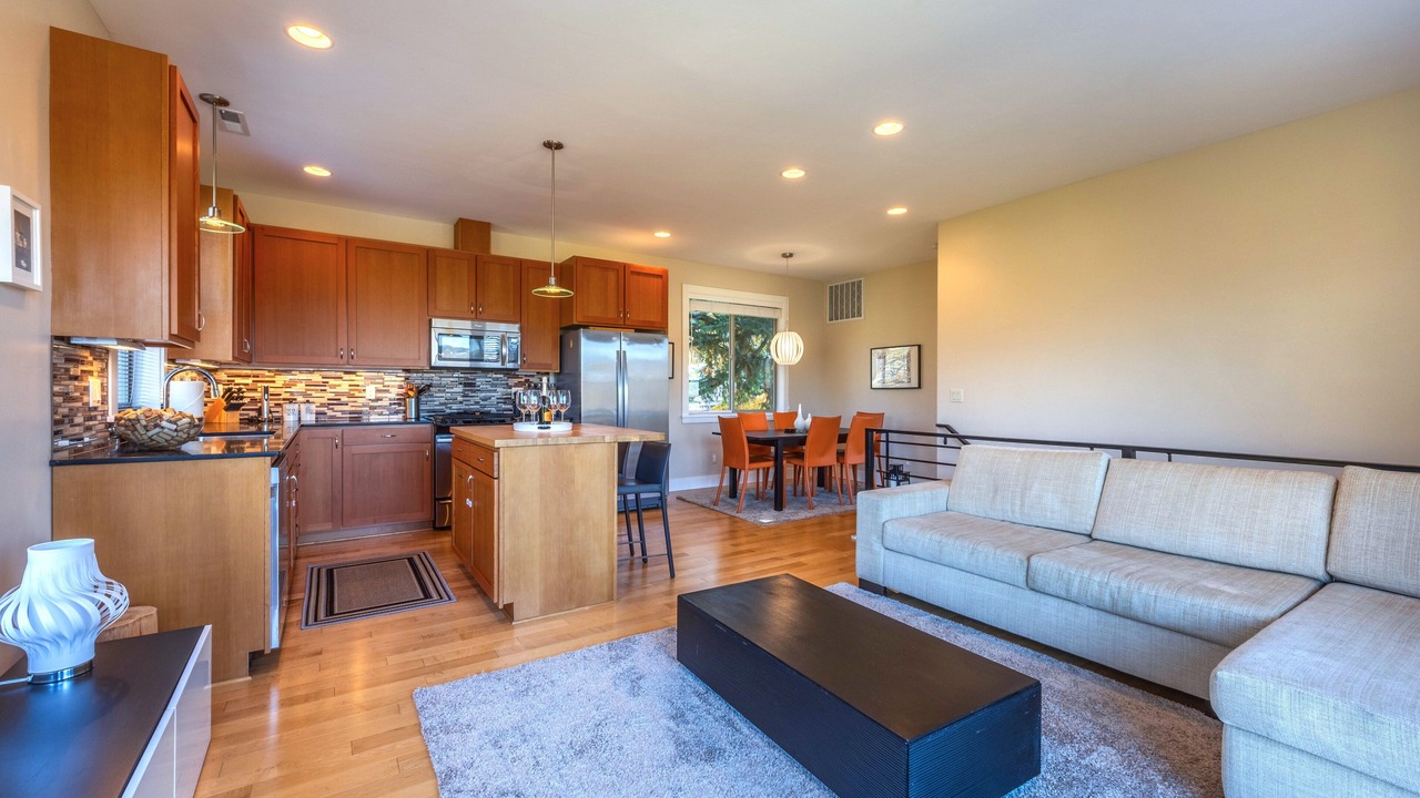 Photo of Livingroom in Hood River