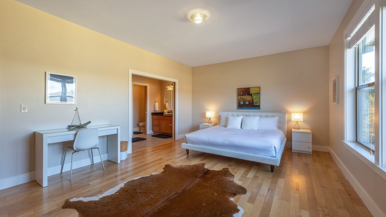 Photo of Bedroom in Hood River