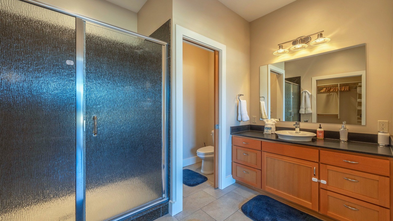 Photo of Bathroom in Hood River