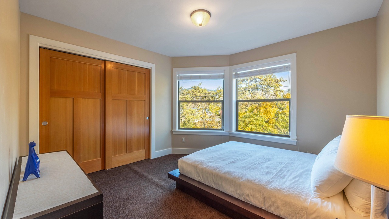 Photo of Bedroom in Hood River