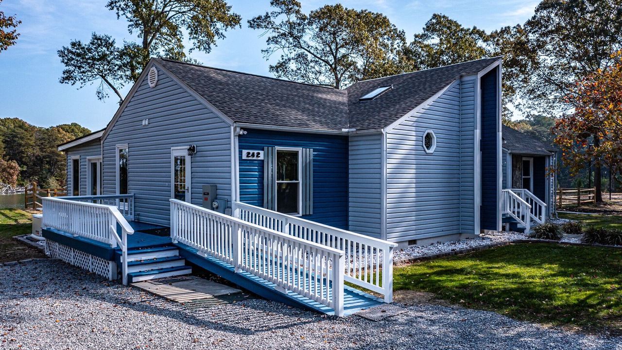 Photo of Others in Reedville