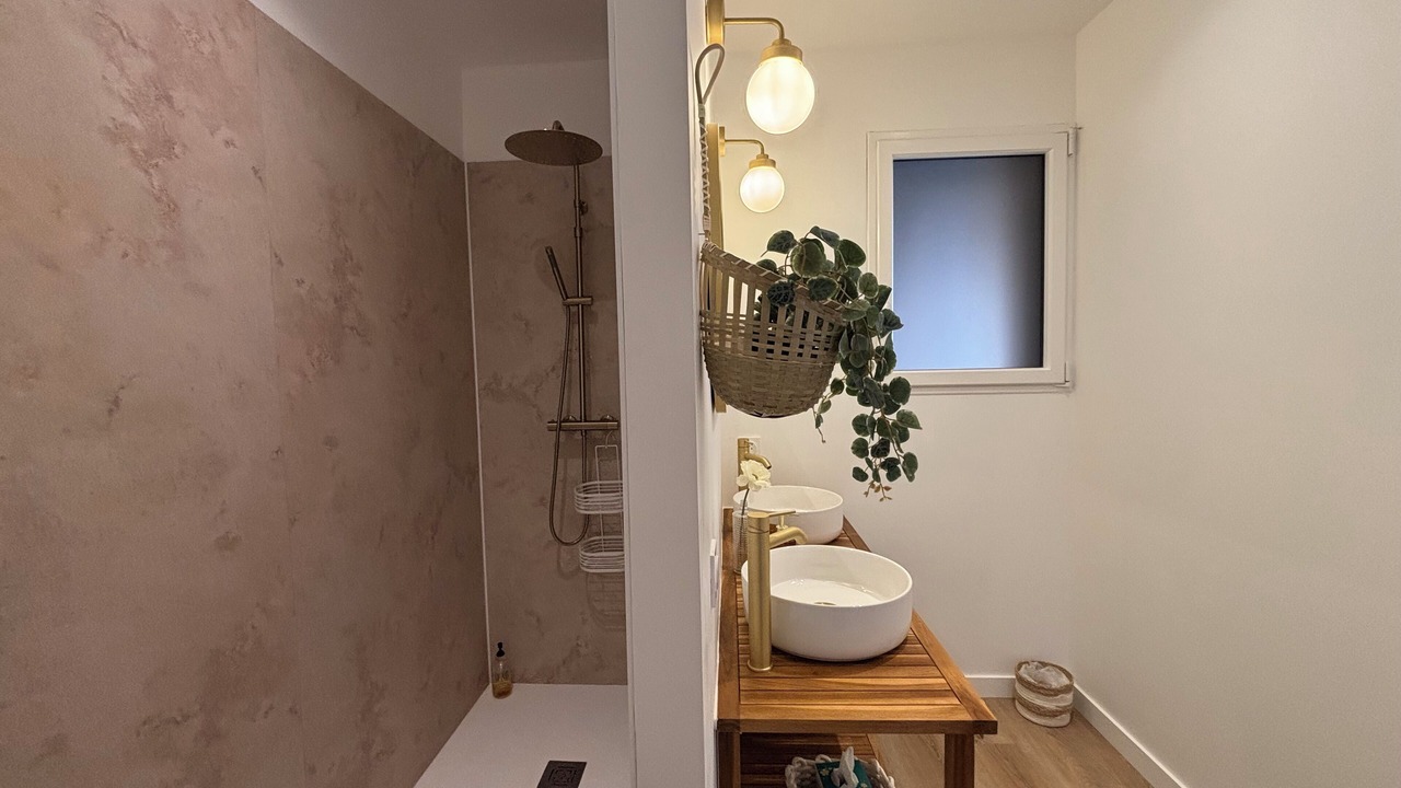 Photo of Bathroom in Plouescat