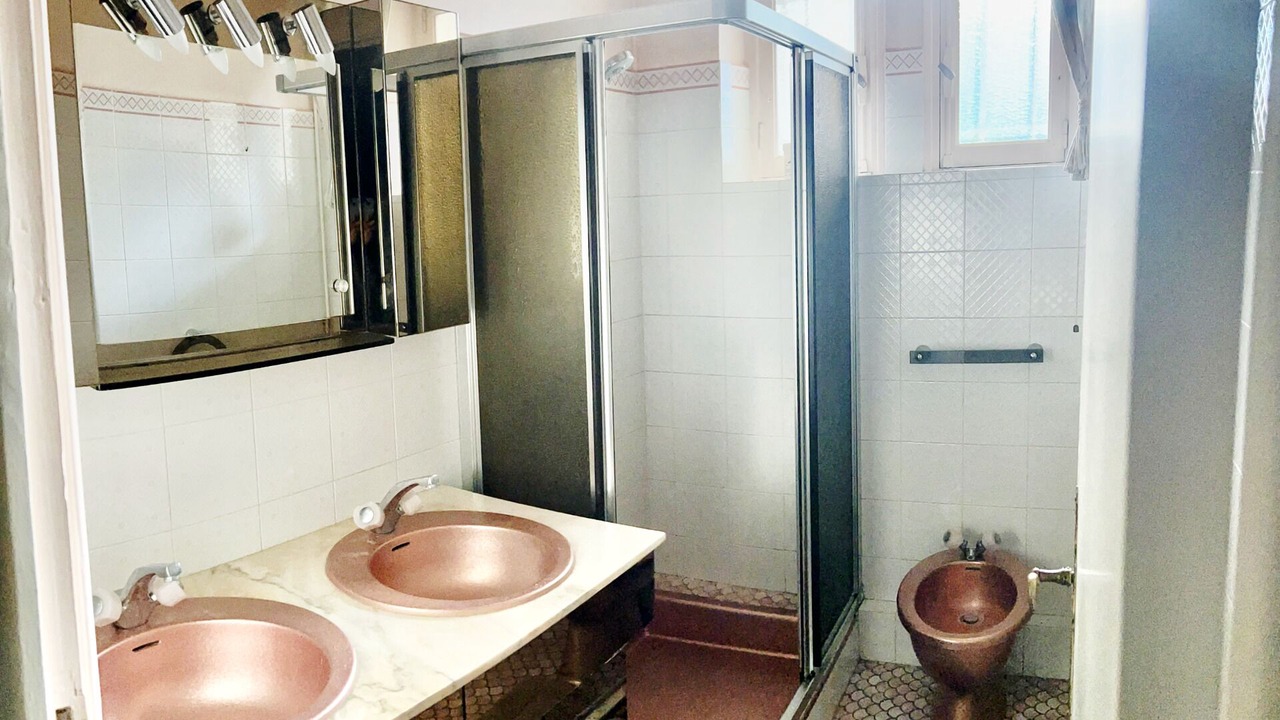 Photo of Bathroom in Carcassonne