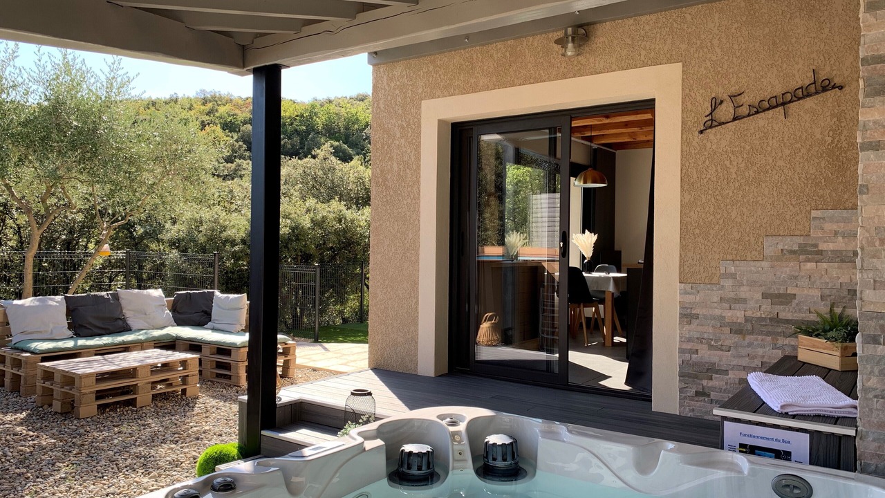 Photo of Patio Balcony in Laval-Pradel