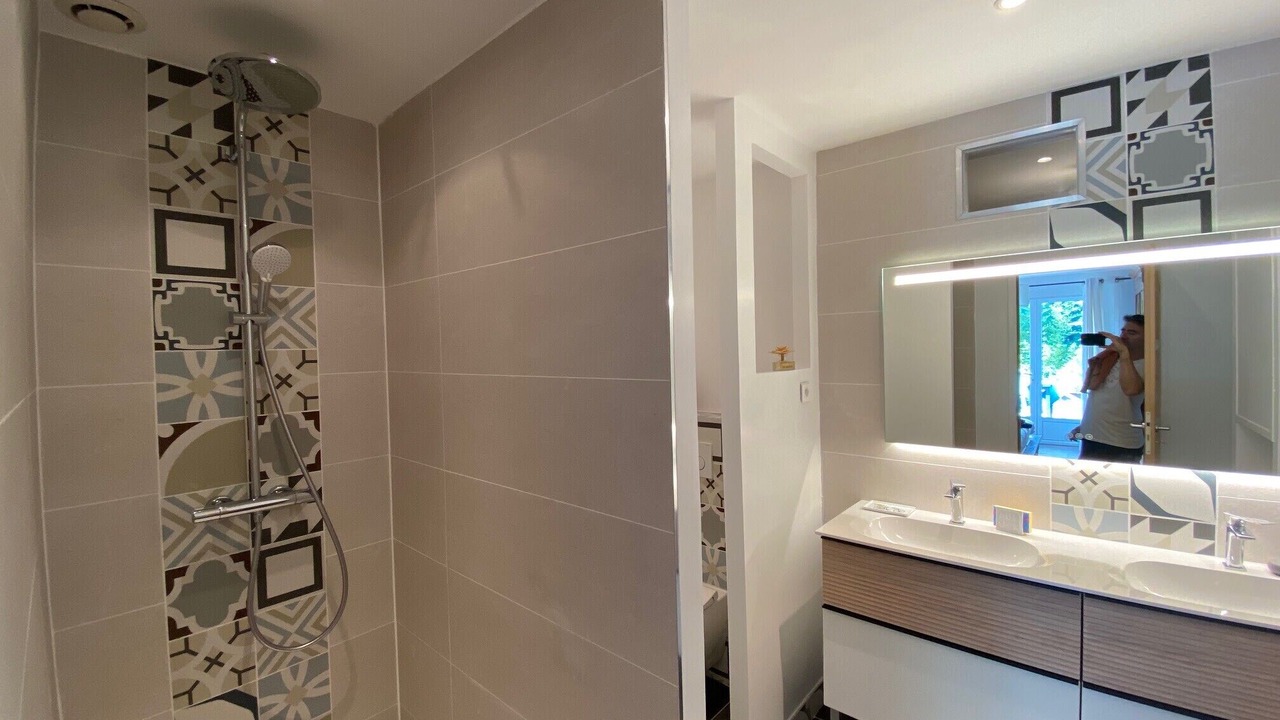 Photo of Bathroom in La Rochelle