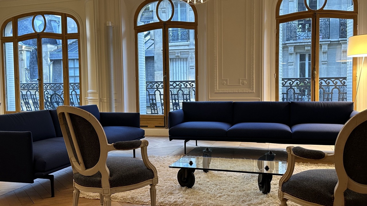 Photo of Livingroom in 17th Arrondissement