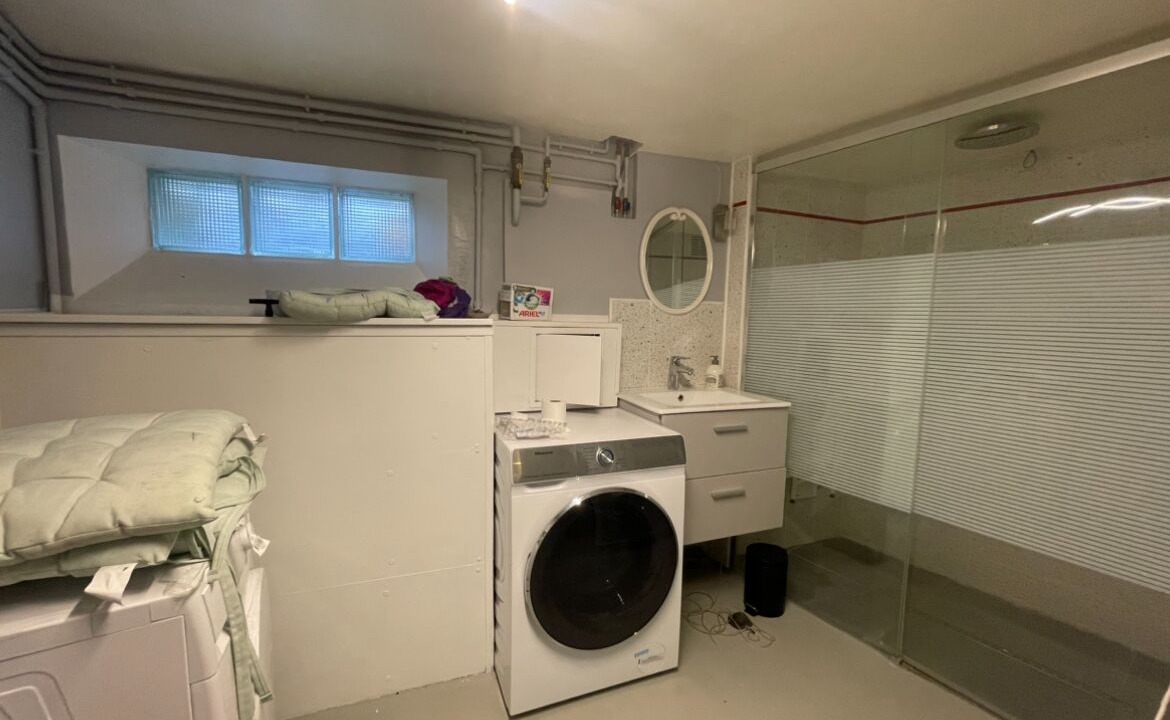 Photo of Bathroom in Villemomble
