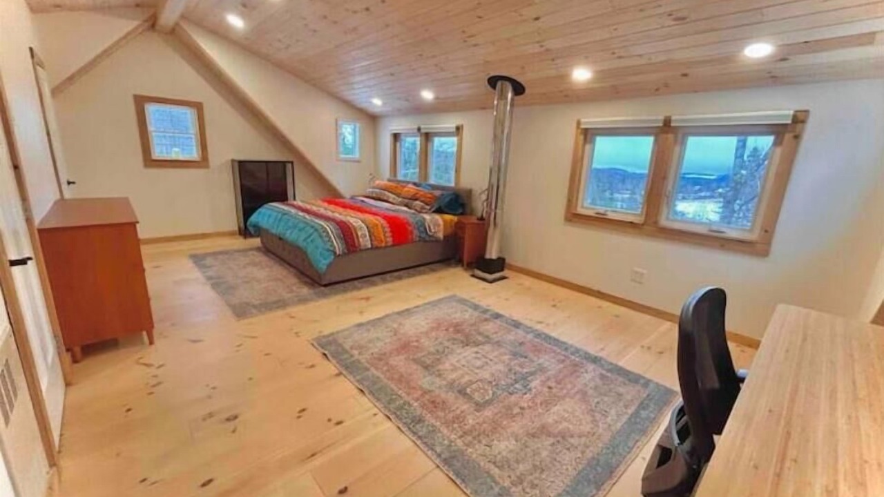 Photo of Others in Glover