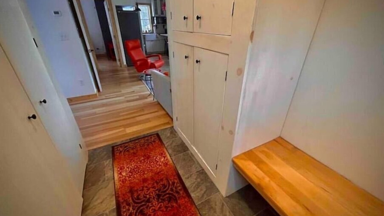 Photo of Others in Glover