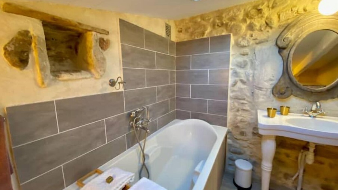 Photo of Bathroom in Saint-Just