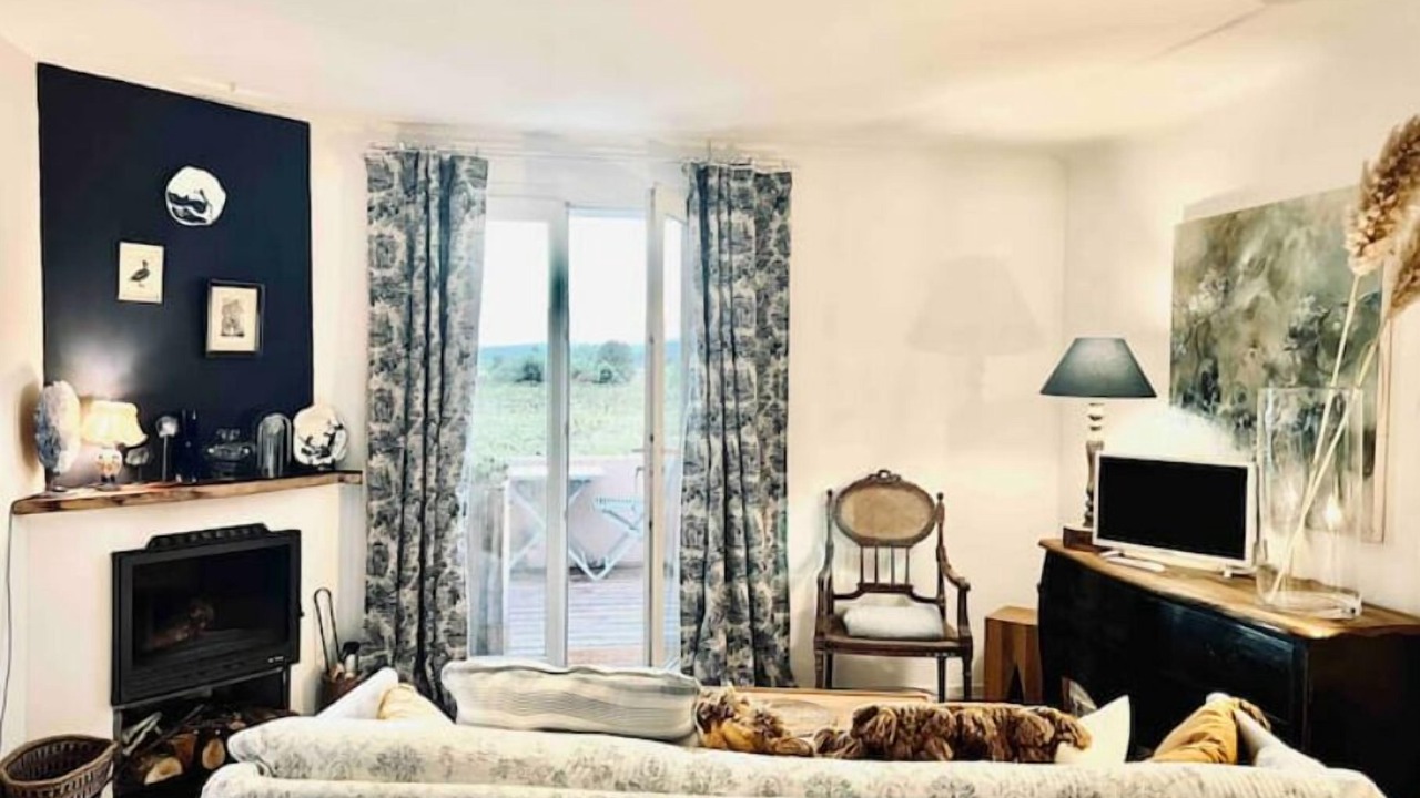 Photo of Livingroom in Saint-Just