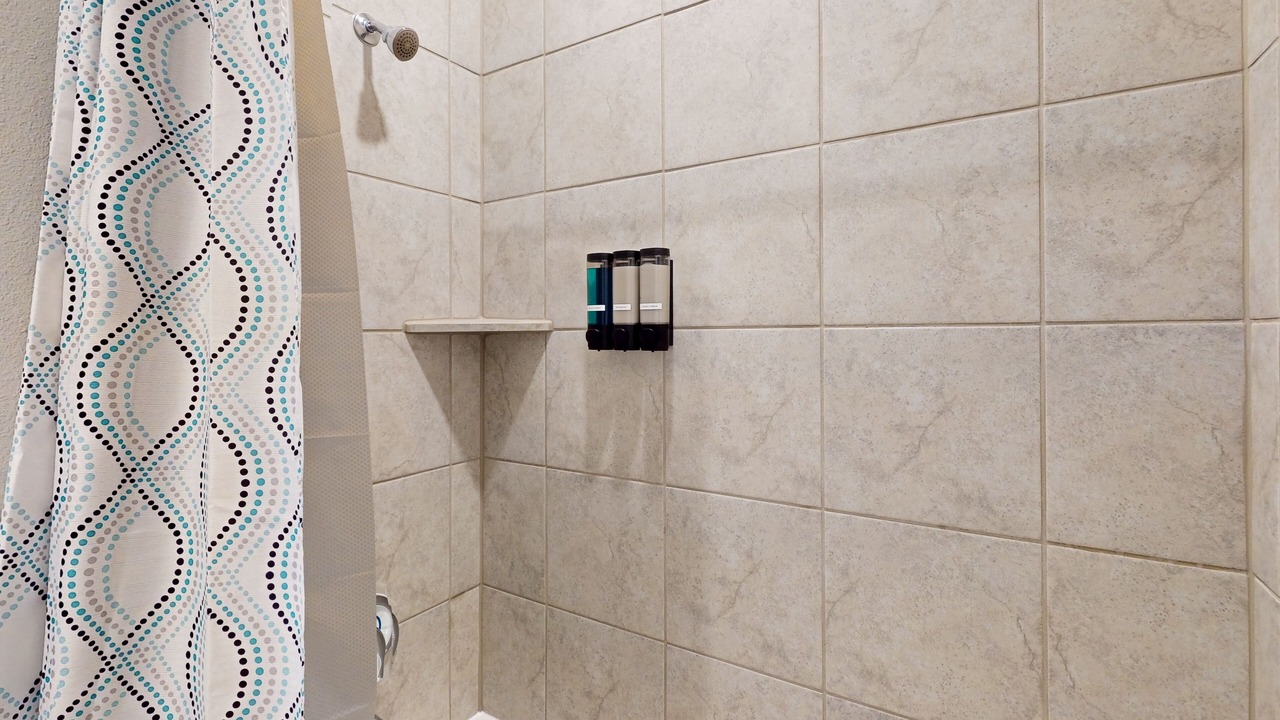 Photo of Bathroom in Porter