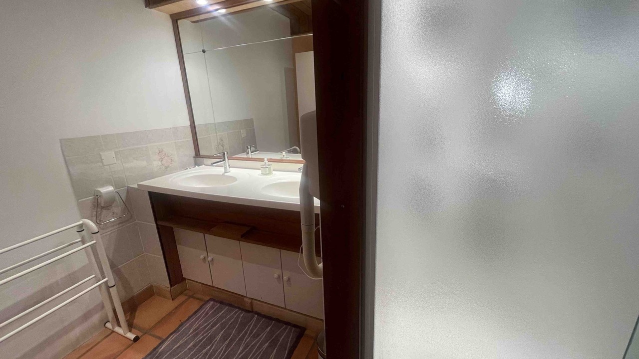 Photo of Bathroom in Les Moutiers-en-Retz