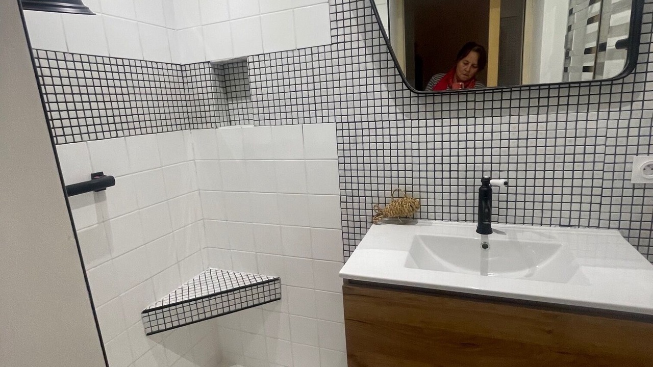 Photo of Bathroom in Les Moutiers-en-Retz